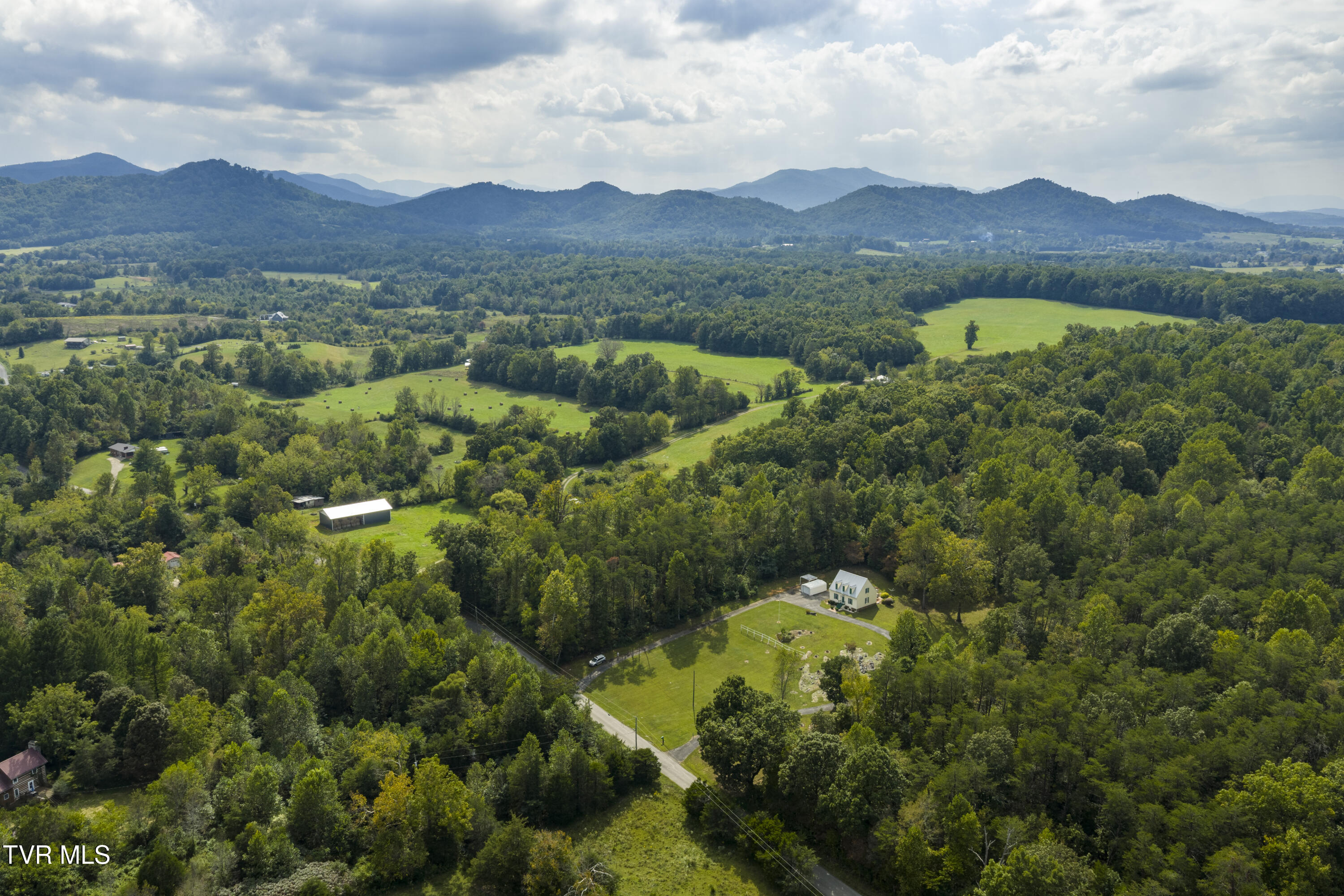 170 Kelley Gap Road Greeneville, TN 37743 - Photo 3 of 59 KellyGap-Aerials-9