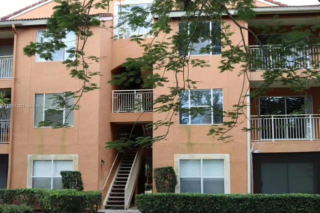 $1,850 | 1845 Palm Cove Boulevard, Unit 8206, Delray Beach, FL 33445