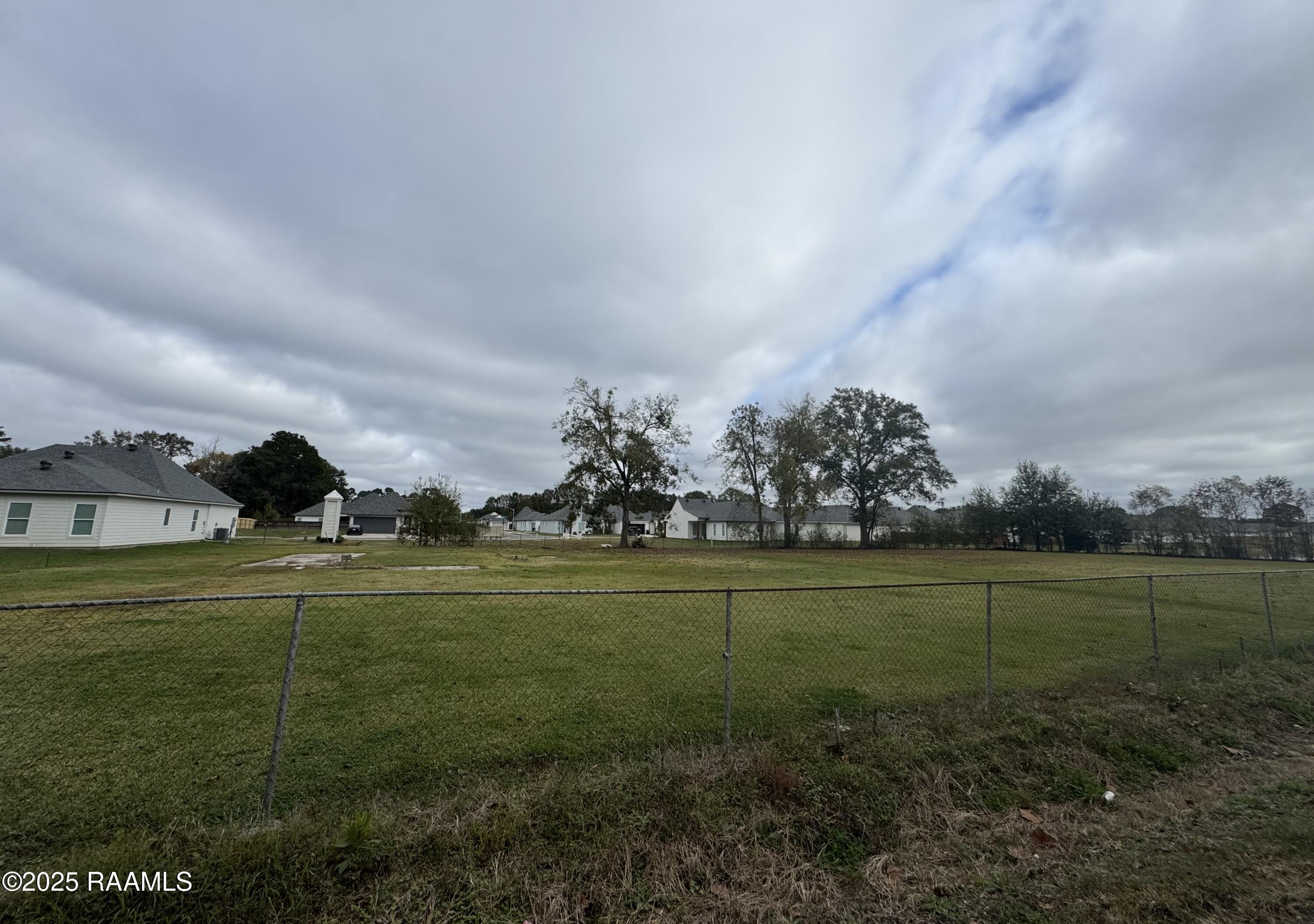 113 Des Jacques Road Lafayette, LA 70506 - Photo 7 of 13 IMG_9874