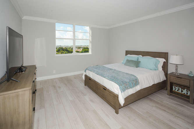2851 South Ocean Boulevard, Unit 5U Boca Raton, FL 33432 - Photo 17 of 29 2851 S Ocean Blvd 5U Boca-small-016-9-Be