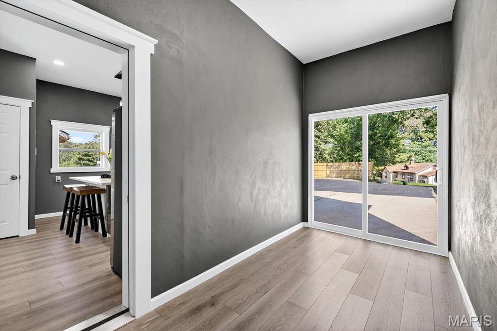 731 State Street Belleville, IL 62220 - Photo 12 of 38