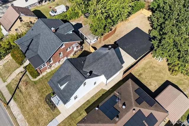 $165,000 | 731 State Street, Belleville, IL 62220