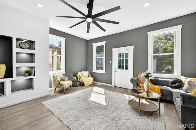 $165,000 | 731 State Street, Belleville, IL 62220