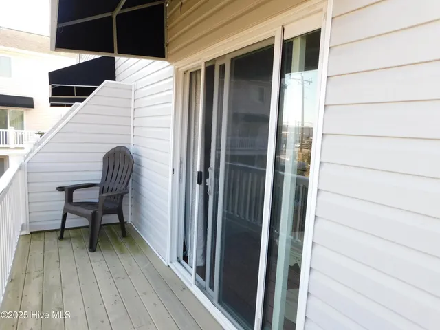 $1,800 | 2411 Front Street, Unit 38, Beaufort, NC 28516