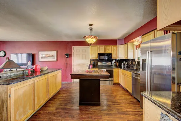 $480,000 | 695 Totem Drive, Weiser, ID 83672