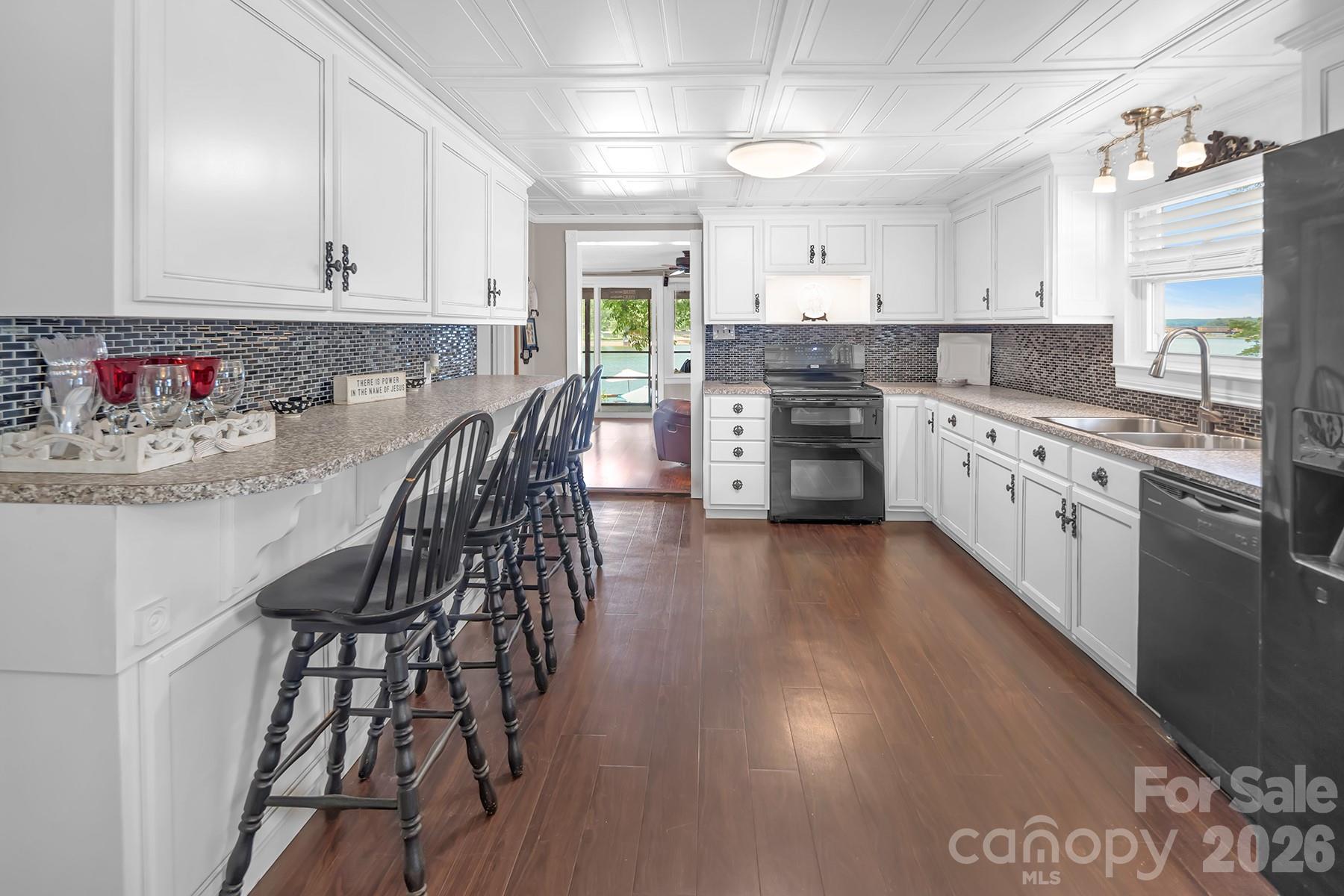 46842 Beach Road New London, NC 28127 - Photo 9 of 36
