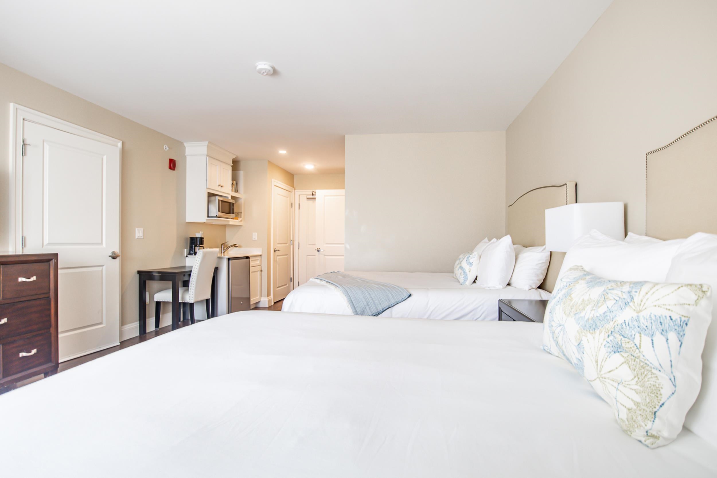 1 Ocean Avenue, Unit 406/408 FRACTION 5 York, ME 03909 - Photo 15 of 43