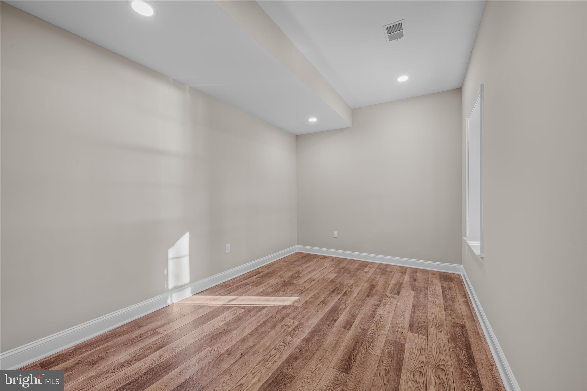 191 Shenandoah Ranch Road Harpers Ferry, WV 25425 - Photo 11 of 53 Downstairs Bedroom