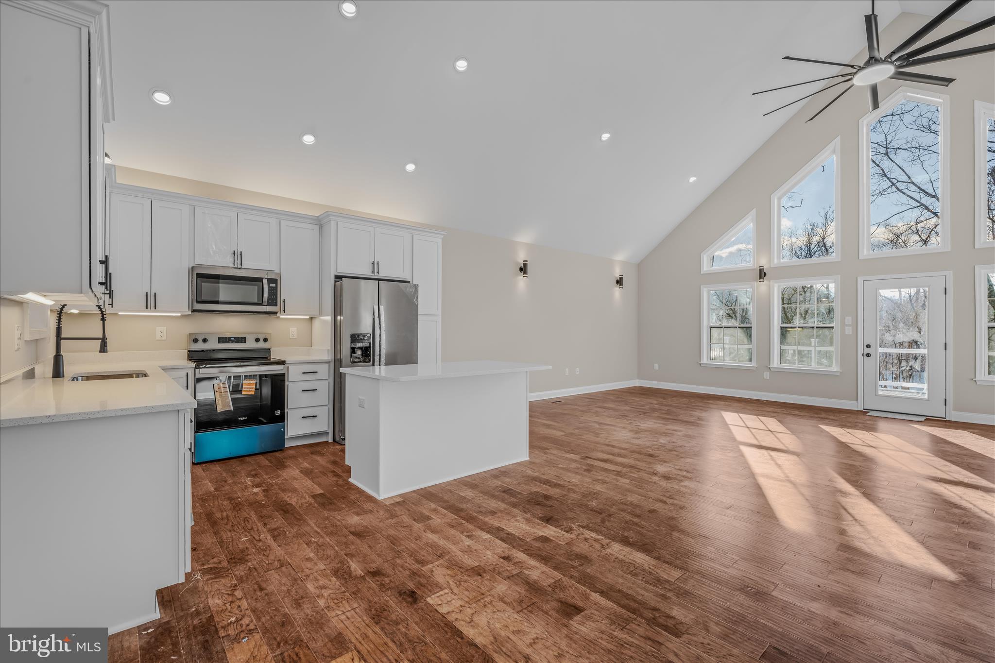 191 Shenandoah Ranch Road Harpers Ferry, WV 25425 - Photo 20 of 53 Dining Area