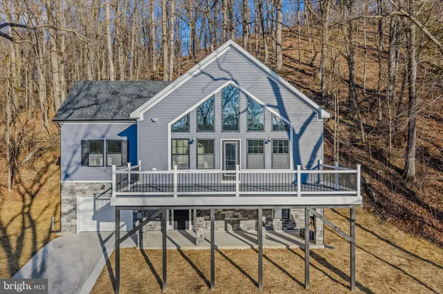 $699,900 | 191 Shenandoah Ranch Road, Harpers Ferry, WV 25425