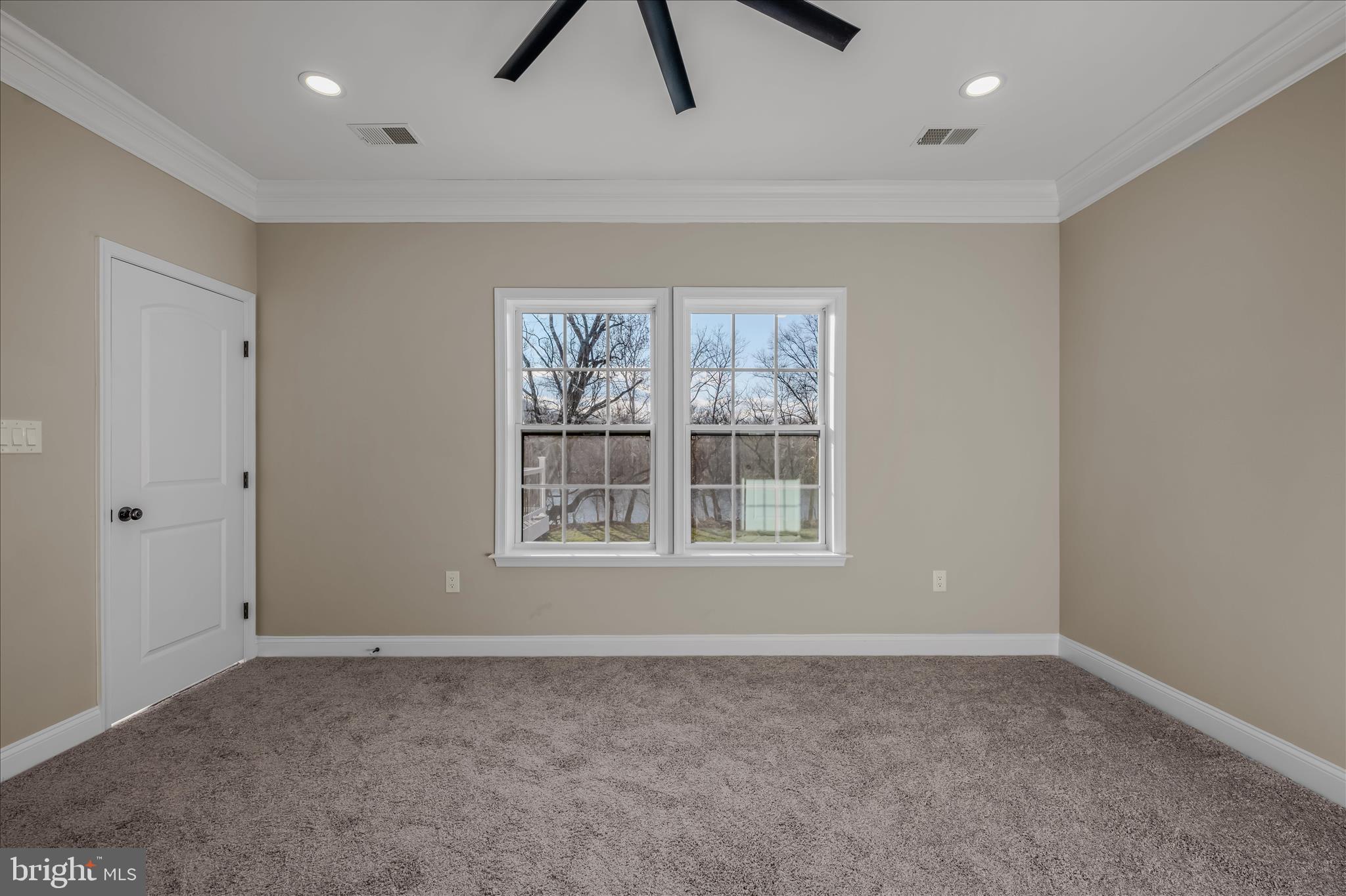 191 Shenandoah Ranch Road Harpers Ferry, WV 25425 - Photo 27 of 53 Primary Bedroom