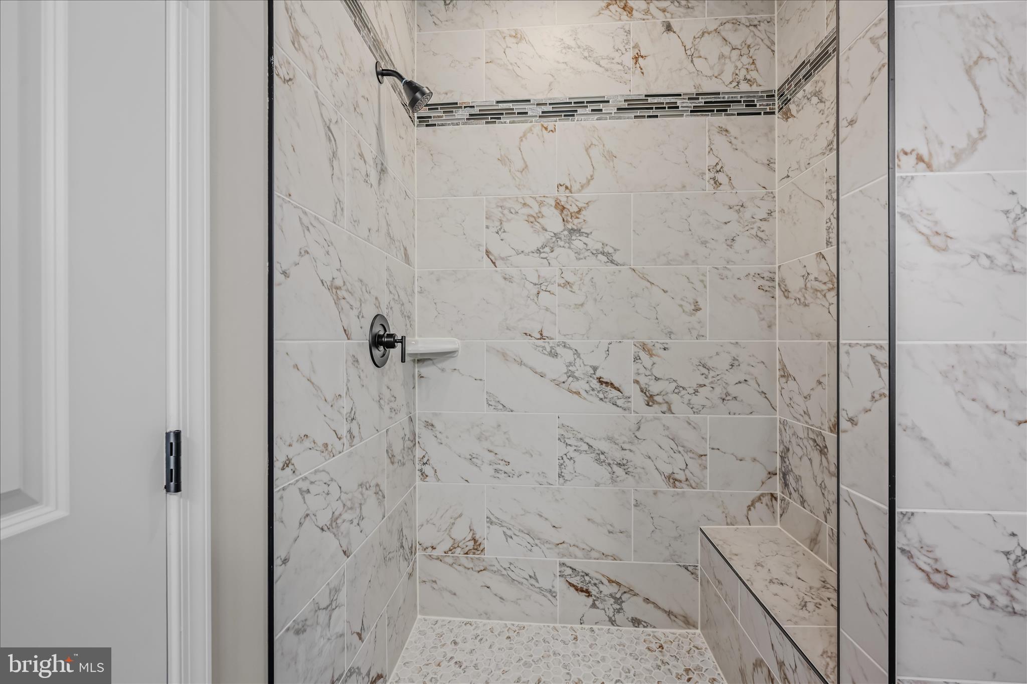 191 Shenandoah Ranch Road Harpers Ferry, WV 25425 - Photo 30 of 53 Primary Bathroom