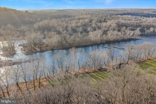 $699,900 | 191 Shenandoah Ranch Road, Harpers Ferry, WV 25425
