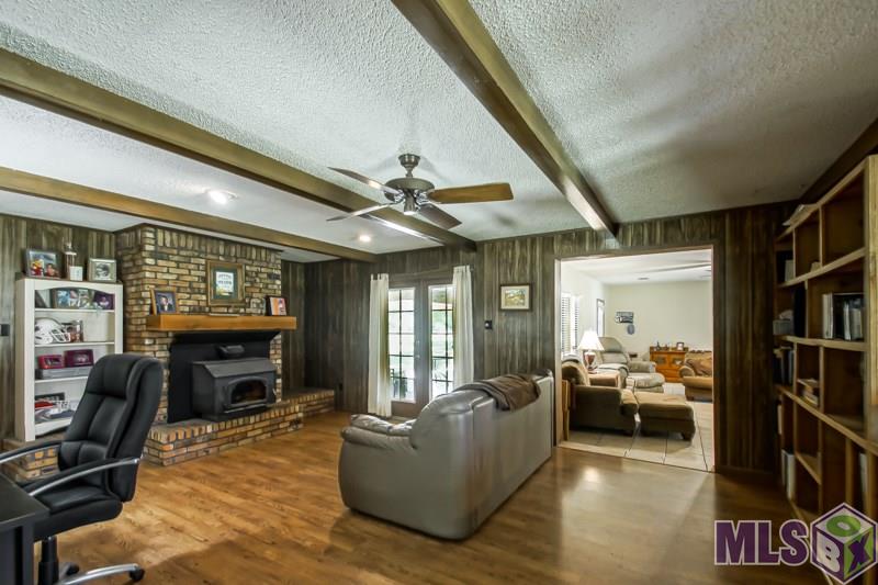 37939 Webb Road Denham Springs, LA 70706 - Photo 9 of 27 Gallery Image 9
