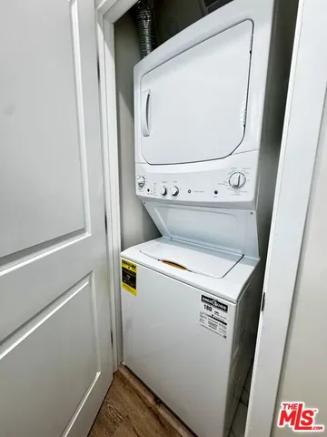 $2,895 | 5637 Homeside Avenue, Unit 5637 3/4, Los Angeles, CA 90016