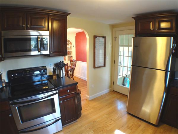 1 Morrison Road Wakefield, MA 01880 - Photo 5 of 30 Gallery Image 5