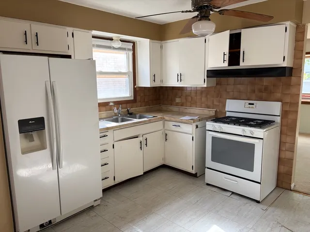 $140,000 | 11723 South Throop Street, Chicago, IL 60643