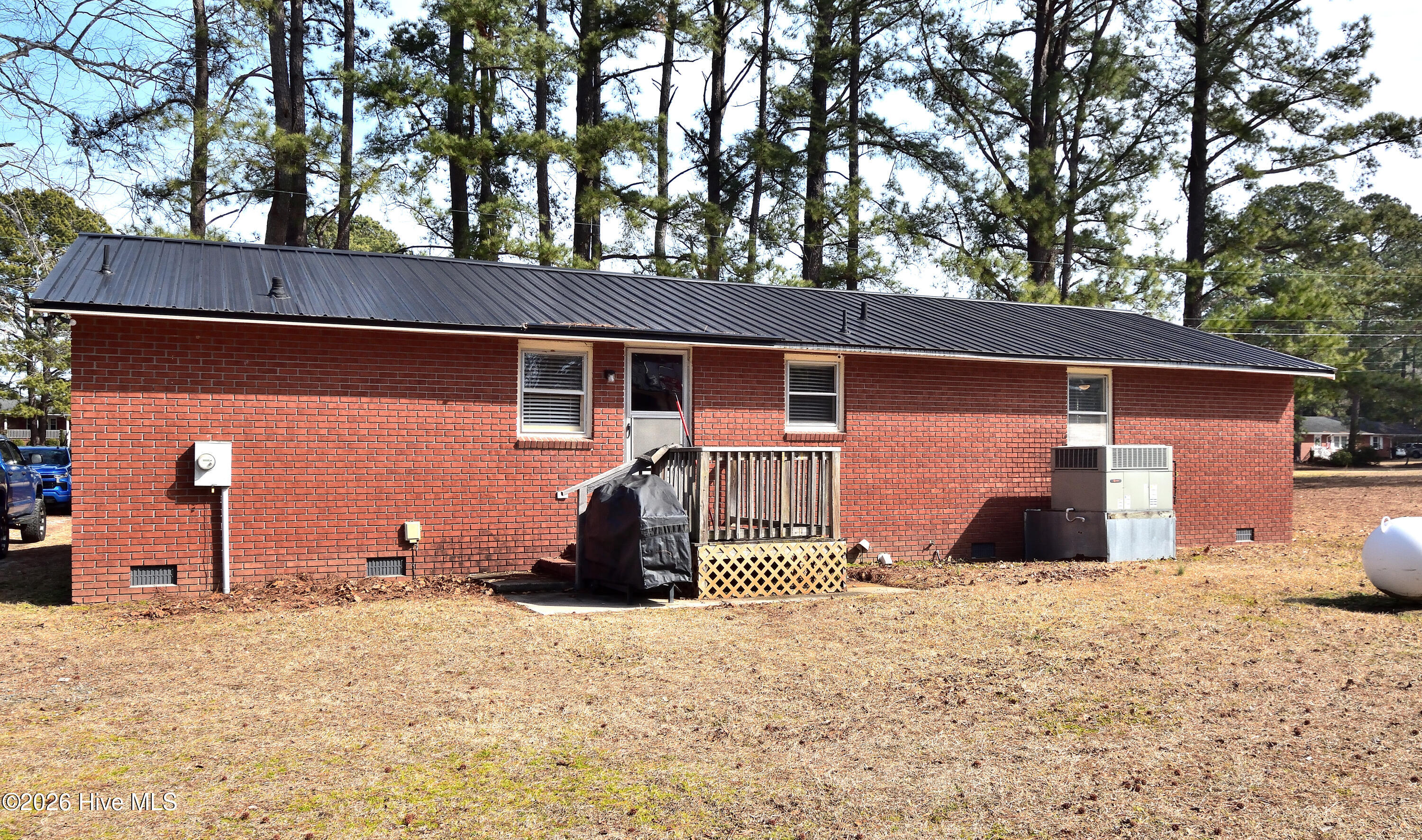 2573 Oak Level Road Nashville, NC 27856 - Photo 24 of 27 Back View