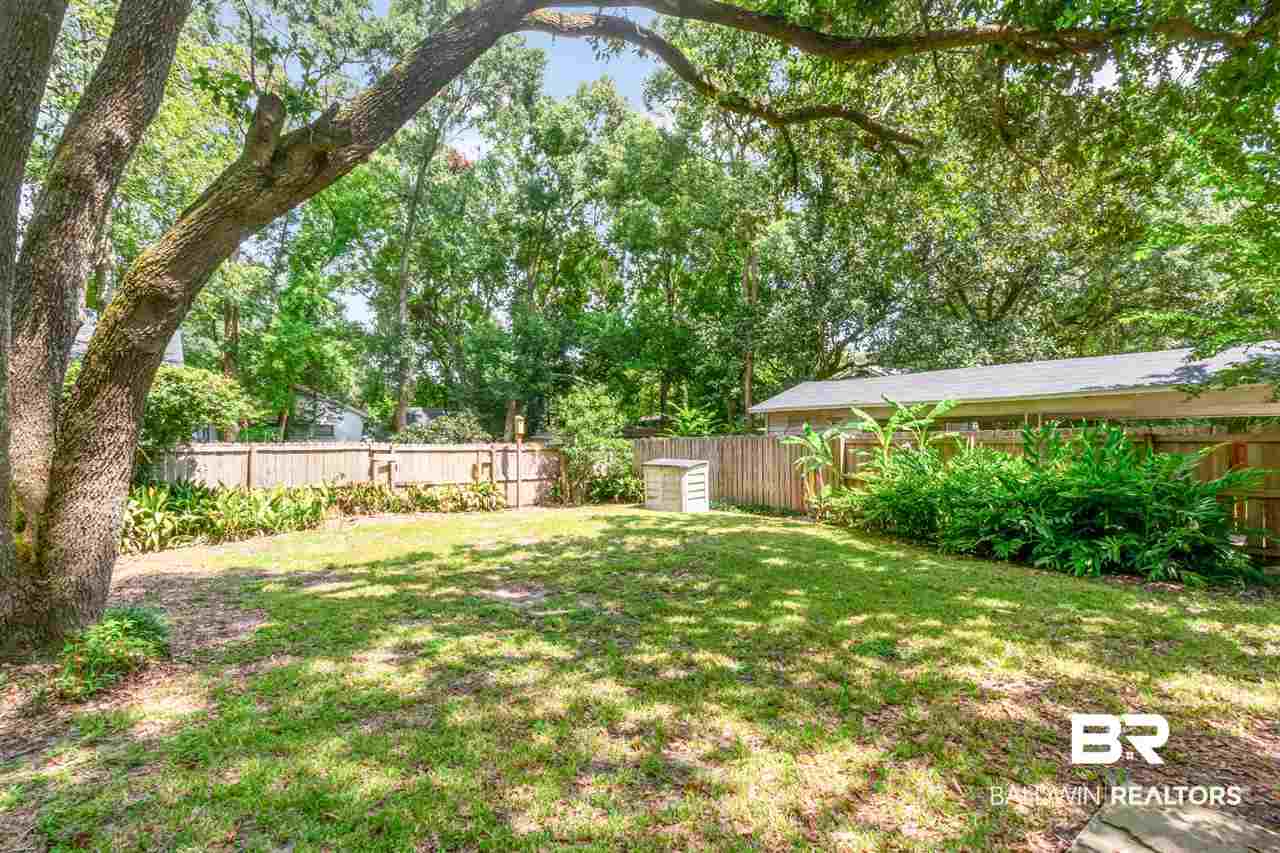 2056 Old Government Street Mobile, AL 36606 - Photo 33 of 36