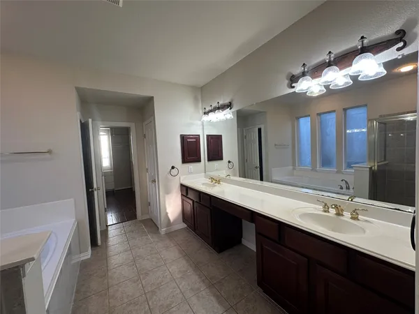 $3,000 | 2745 Lake Forest Drive, Round Rock, TX 78665