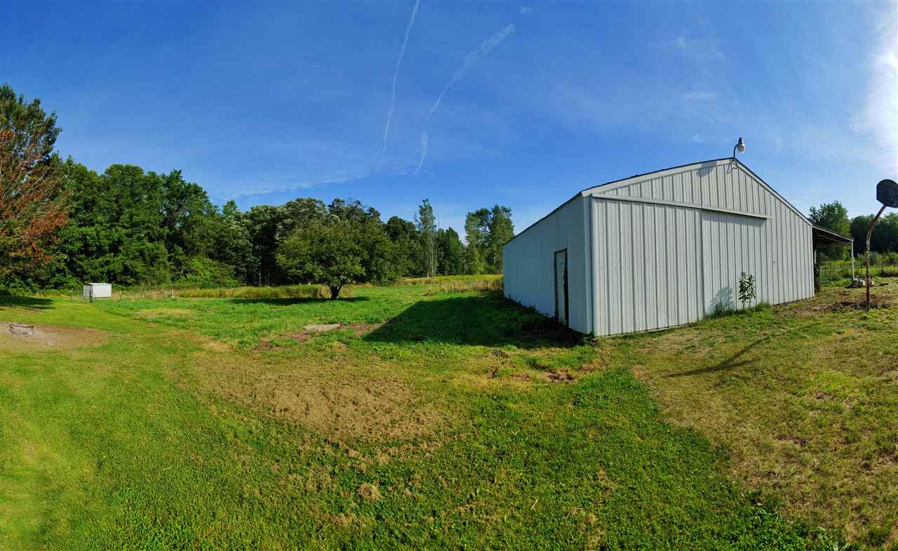 12304 Lake Road Montrose, MI 48457 - Photo 38 of 42