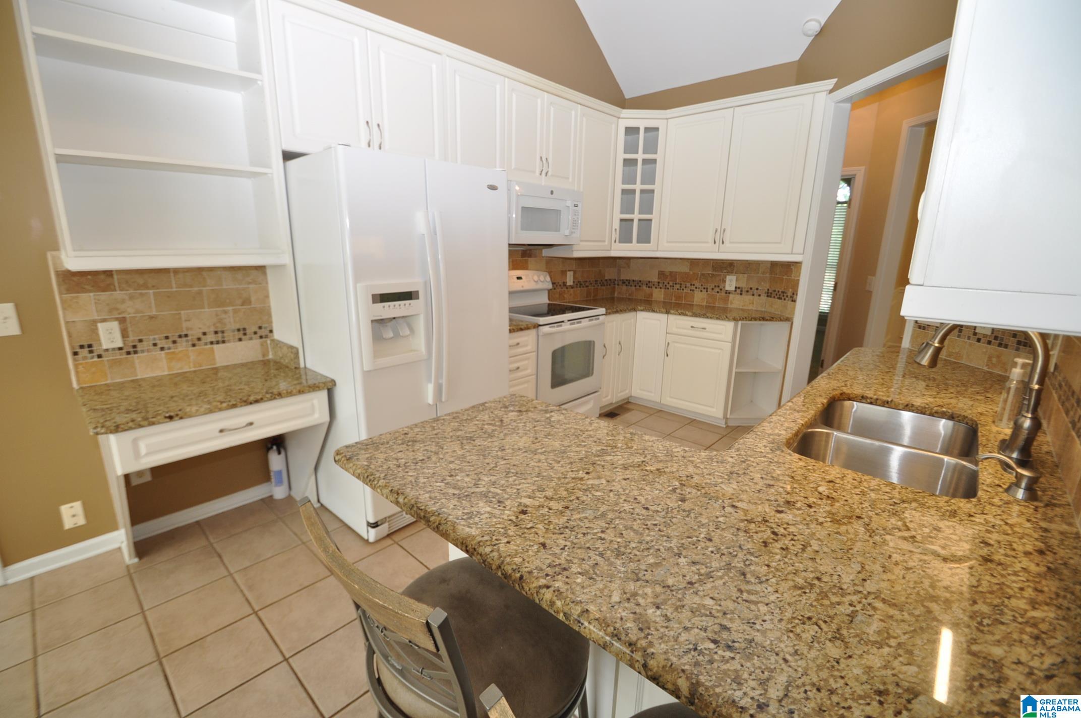 321 Grande View Trail Alabaster, AL 35114 - Photo 8 of 18