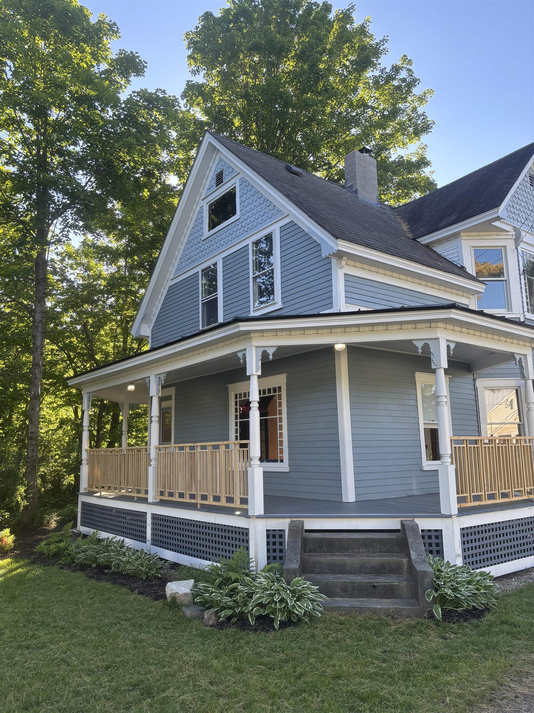 39 Forest Street Randolph, VT 05060 - Photo 2 of 24