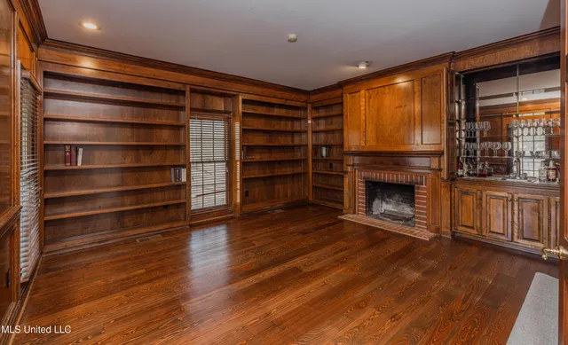 $477,000 | 1990 Petit Bois Street North, Jackson, MS 39216