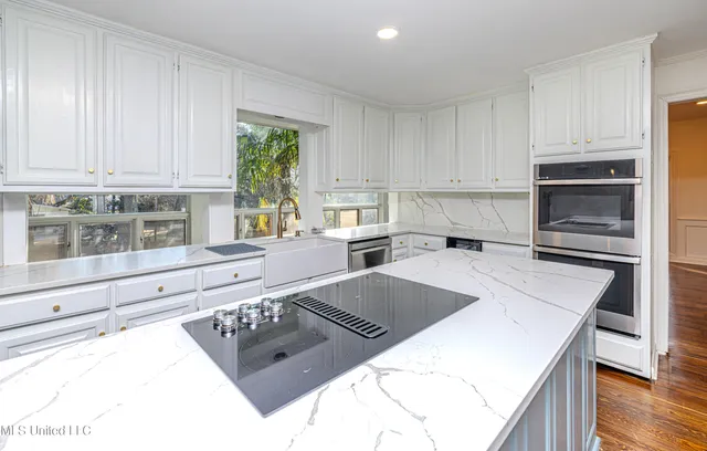 $477,000 | 1990 Petit Bois Street North, Jackson, MS 39216