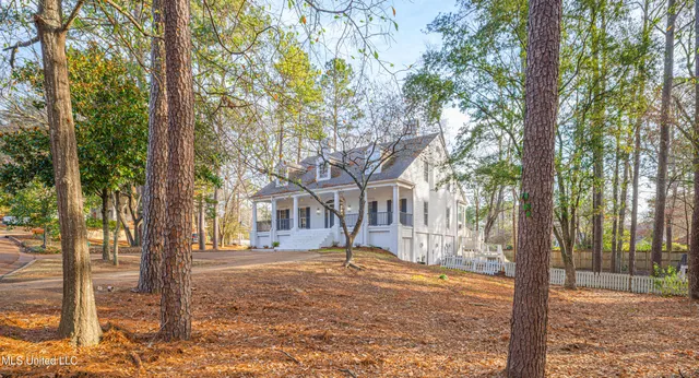 $477,000 | 1990 Petit Bois Street North, Jackson, MS 39216