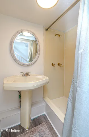 $477,000 | 1990 Petit Bois Street North, Jackson, MS 39216