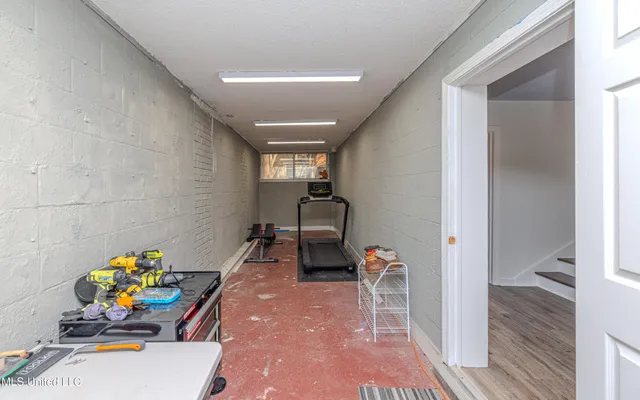 $477,000 | 1990 Petit Bois Street North, Jackson, MS 39216