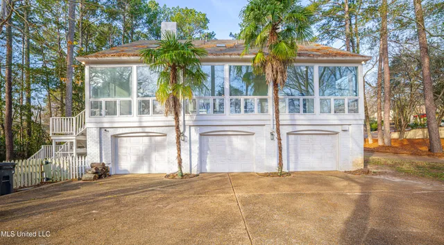 $477,000 | 1990 Petit Bois Street North, Jackson, MS 39216