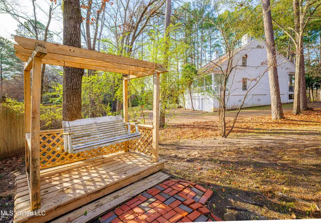 $477,000 | 1990 Petit Bois Street North, Jackson, MS 39216