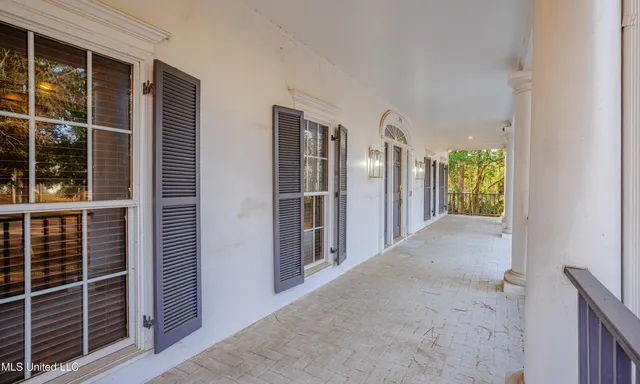 $477,000 | 1990 Petit Bois Street North, Jackson, MS 39216