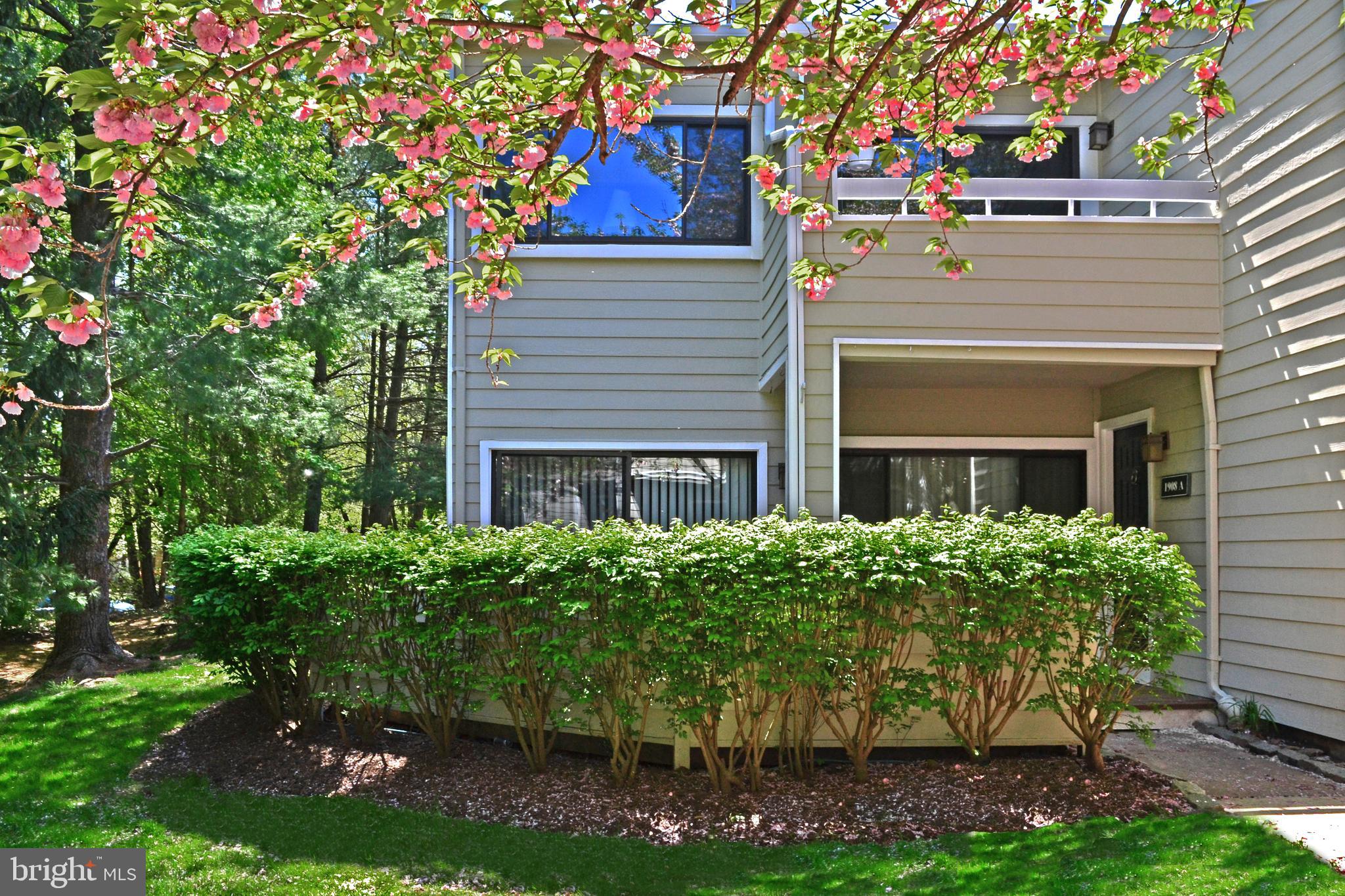 1908 Villaridge Drive Reston, VA 20191 - Photo 1 of 18 Gallery Image 1