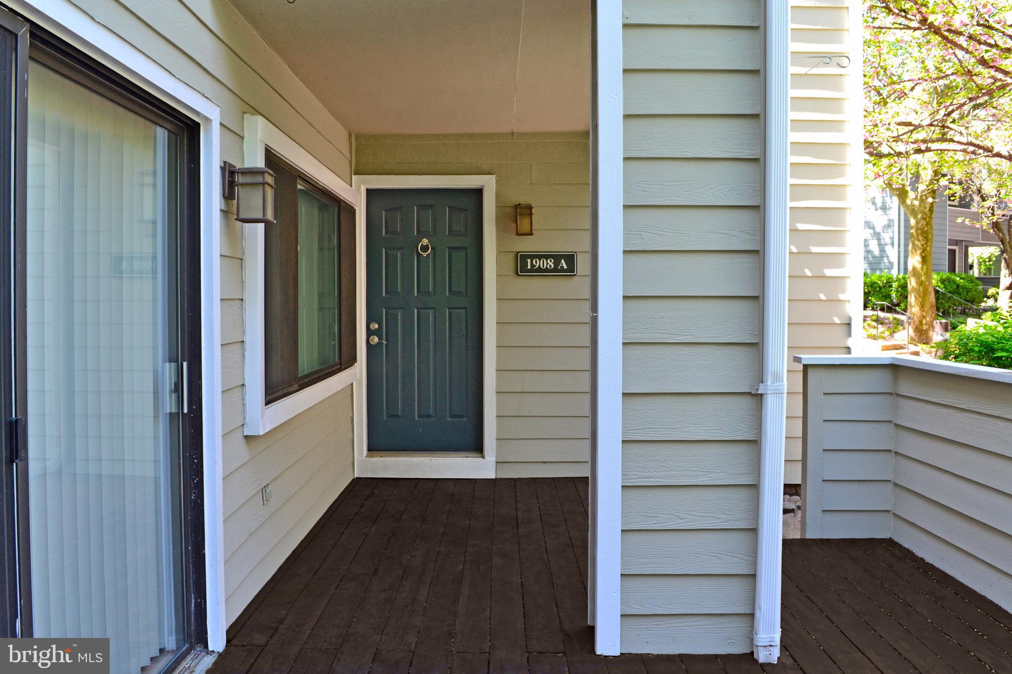 1908 Villaridge Drive Reston, VA 20191 - Photo 2 of 18 Gallery Image 2
