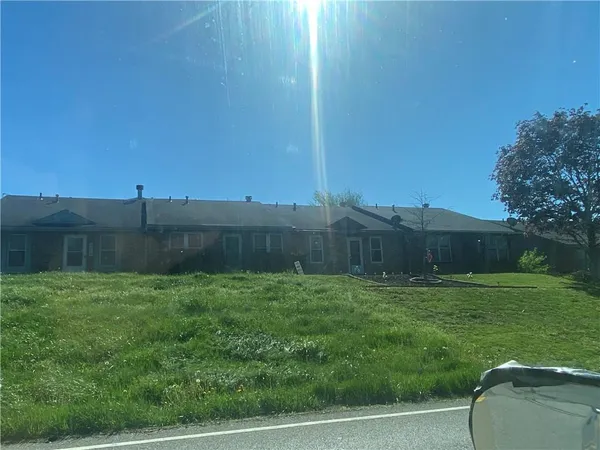 $165,000 | 8213 Northwest Mace Road, Kansas City, MO 64152