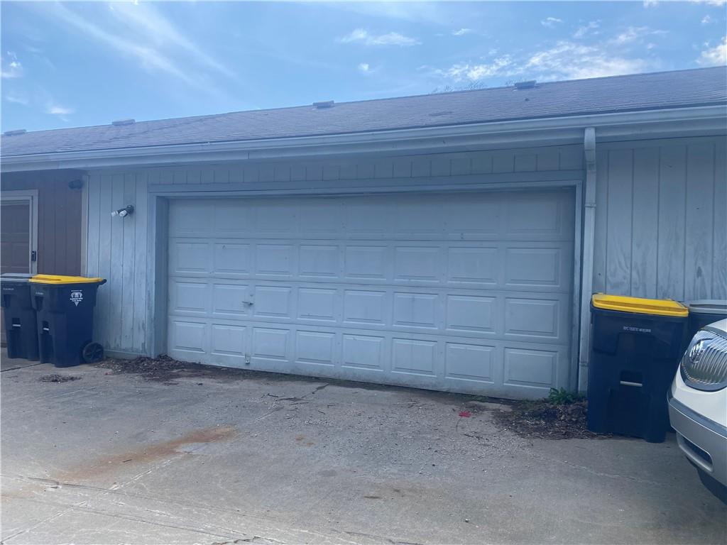 8213 Northwest Mace Road Kansas City, MO 64152 - Photo 3 of 3