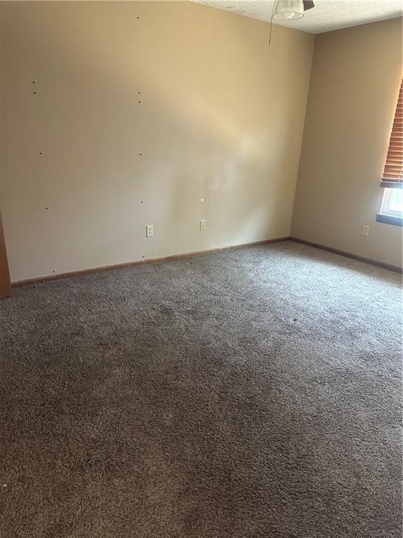 8213 Northwest Mace Road Kansas City, MO 64152 - Photo 5 of 9