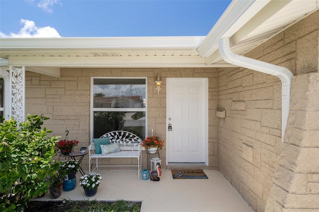 4937 Dory Drive New Port Richey, FL 34652 - Photo 5 of 68