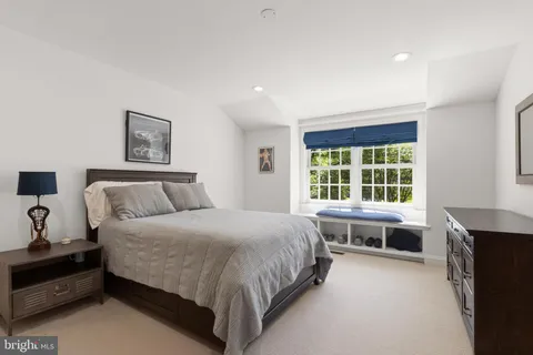 $2,850,000 | 7009 Loch Lomond Drive, Bethesda, MD 20817