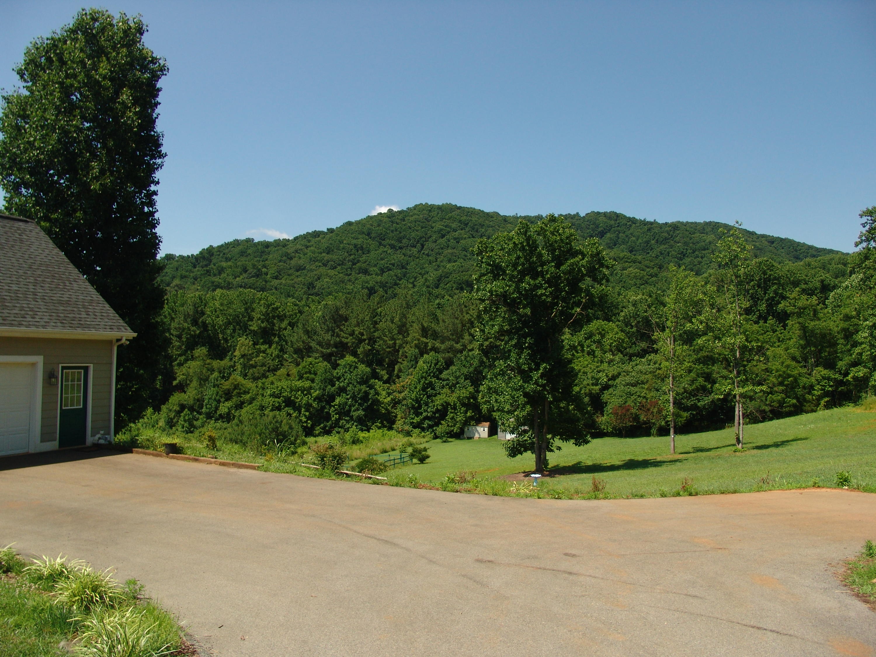 383 Valley Road Hardy, VA 24101 - Photo 2 of 56 DSC02128
