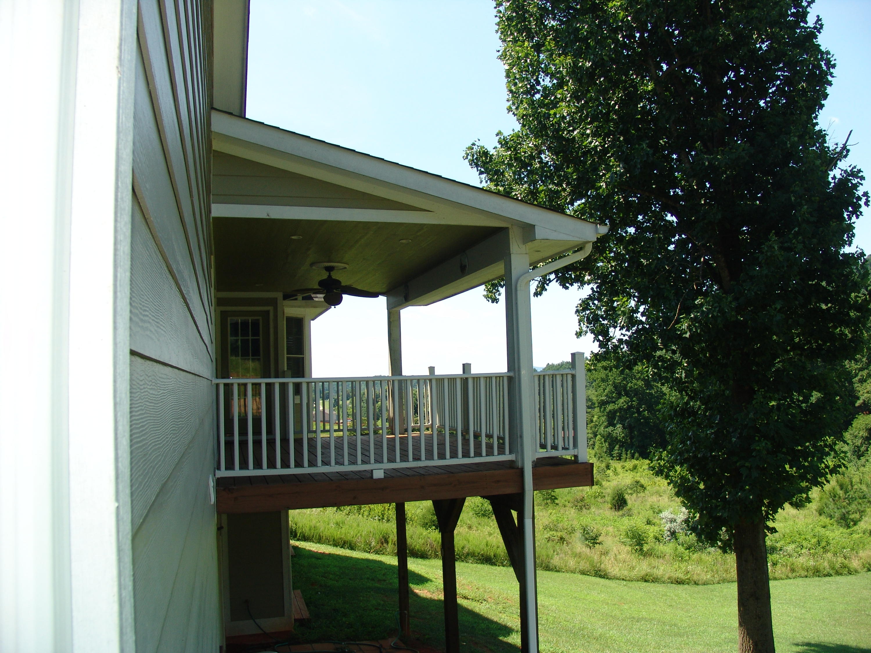 383 Valley Road Hardy, VA 24101 - Photo 7 of 56 DSC02133