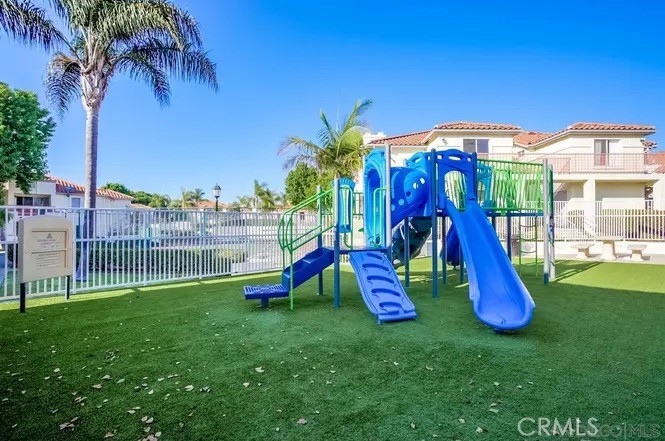 445 Ribbon Beach Way, Unit 278 Oceanside, CA 92058 - Photo 15 of 19 a view of a park with slide