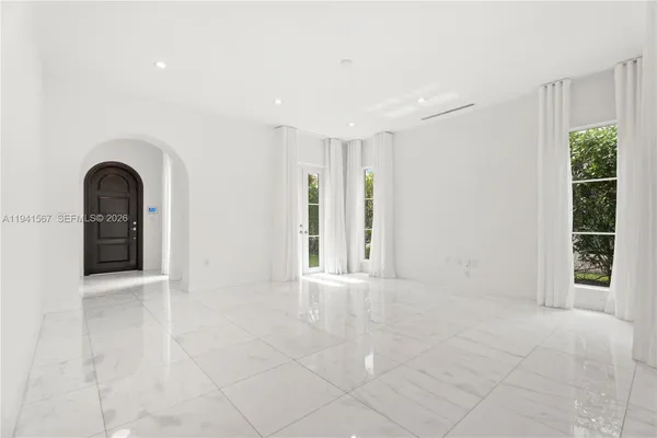 $12,999 | 315 Santander Avenue, Unit 311, Coral Gables, FL 33134