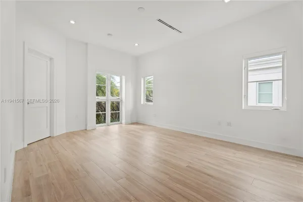 $12,999 | 315 Santander Avenue, Unit 311, Coral Gables, FL 33134