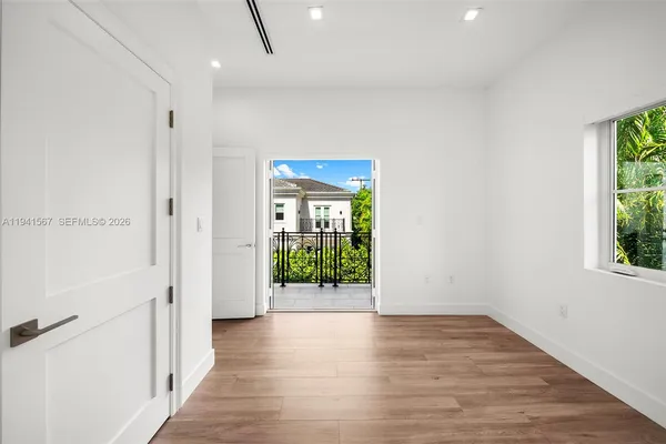 $12,999 | 315 Santander Avenue, Unit 311, Coral Gables, FL 33134