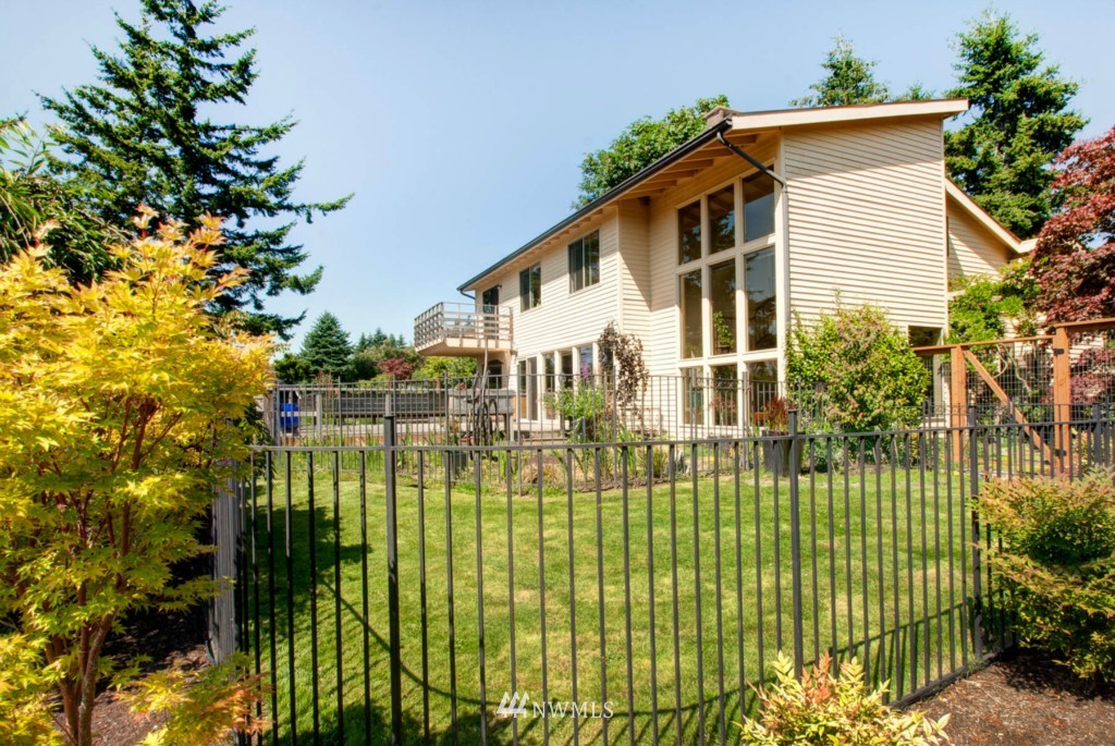 528 Briar Road Bellingham, WA 98225 - Photo 11 of 15
