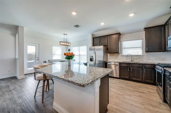 $2,250 | 3000 Denver Avenue, Aubrey, TX 76227